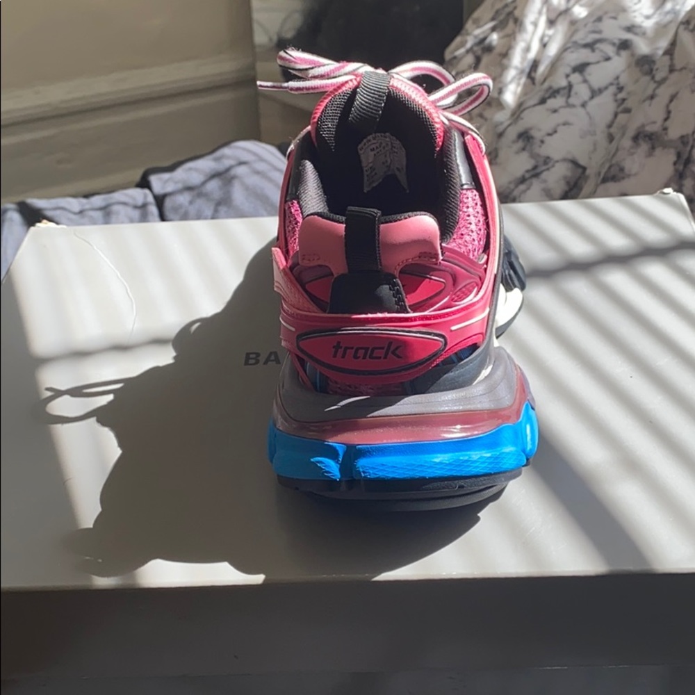 Balenciaga track sneakers - Picture 4 of 8